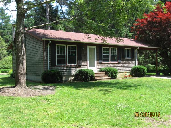 510 New Bedford Road Rochester, MA 02770 - Photo 1 of 8