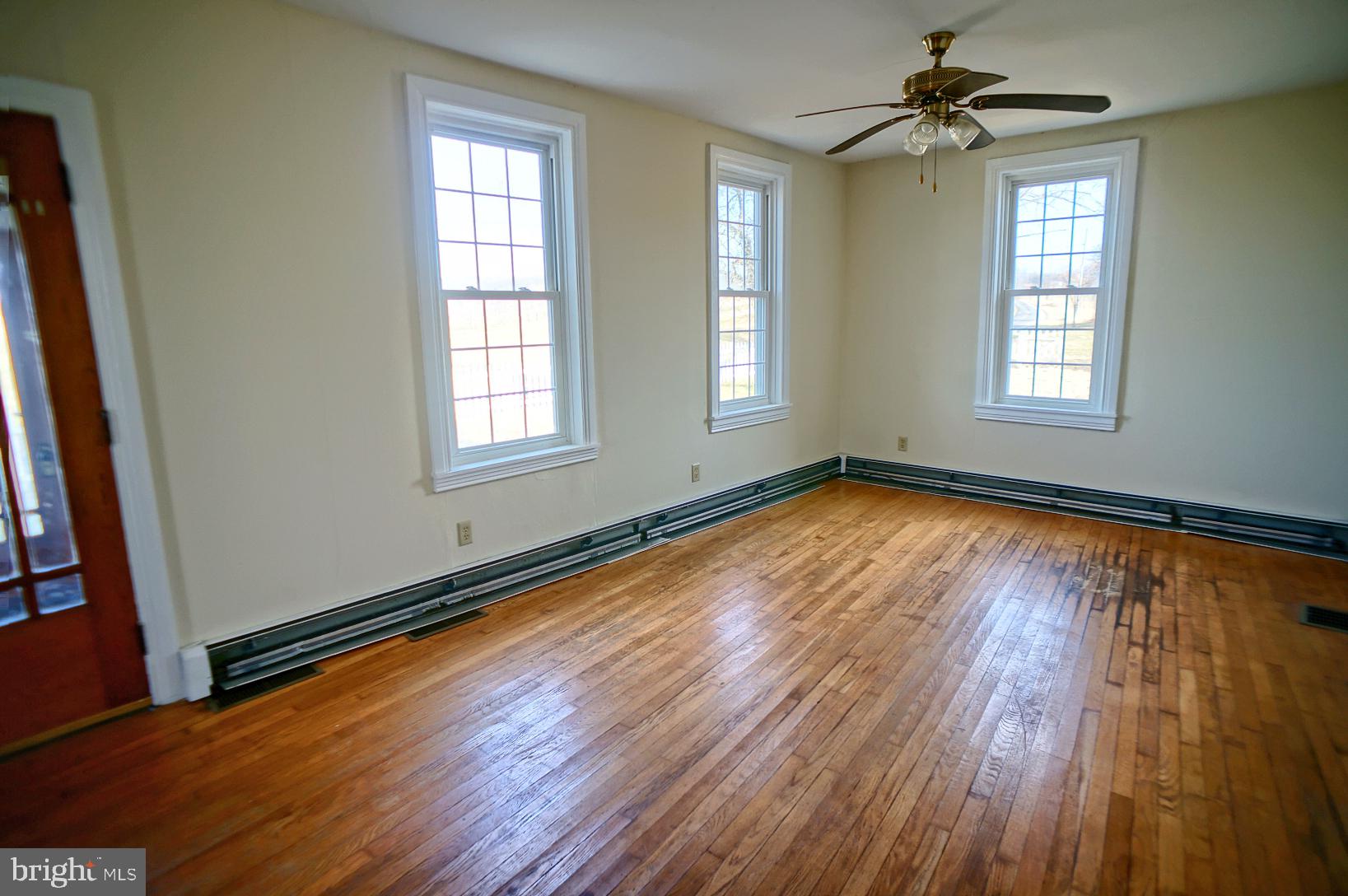 127 Nursery Road Aspers, PA 17304 - Photo 10 of 34