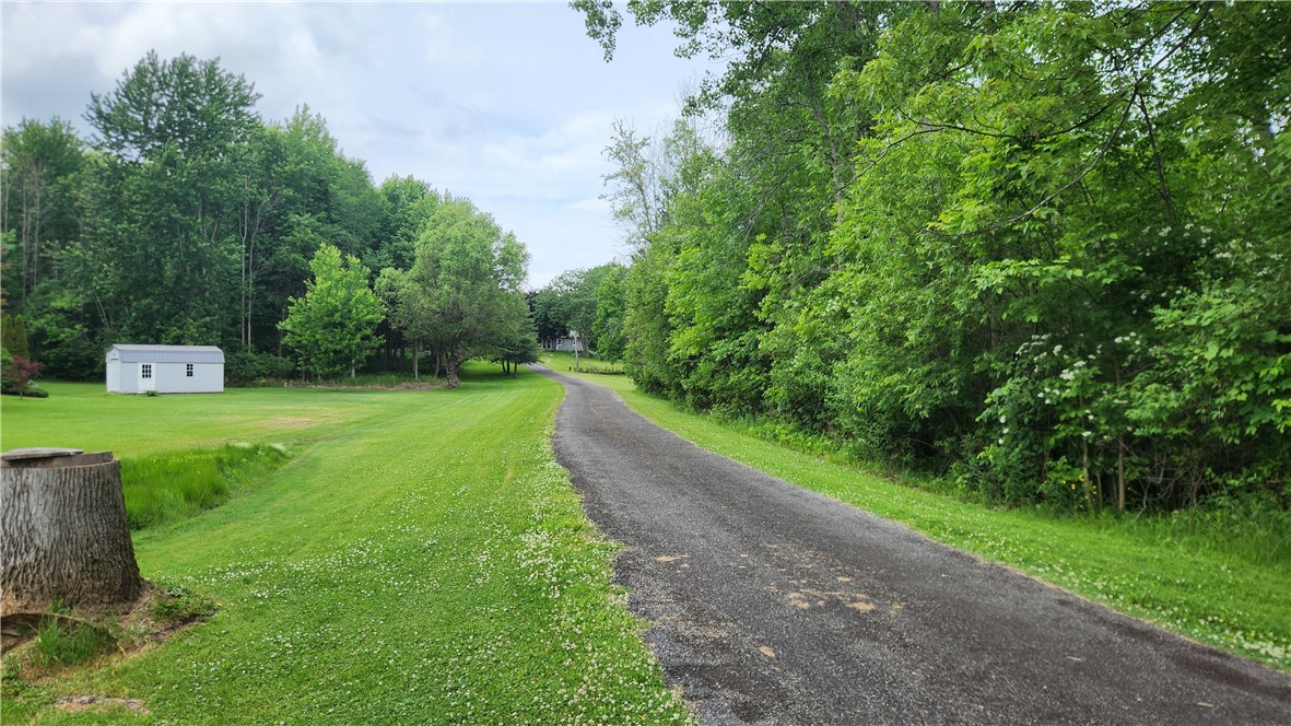 7383 Lakeside Road Ontario, NY 14519 - Photo 4 of 50