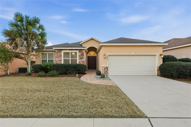 $385,000 | 14589 Northwest 27th Place, Newberry, FL 32669