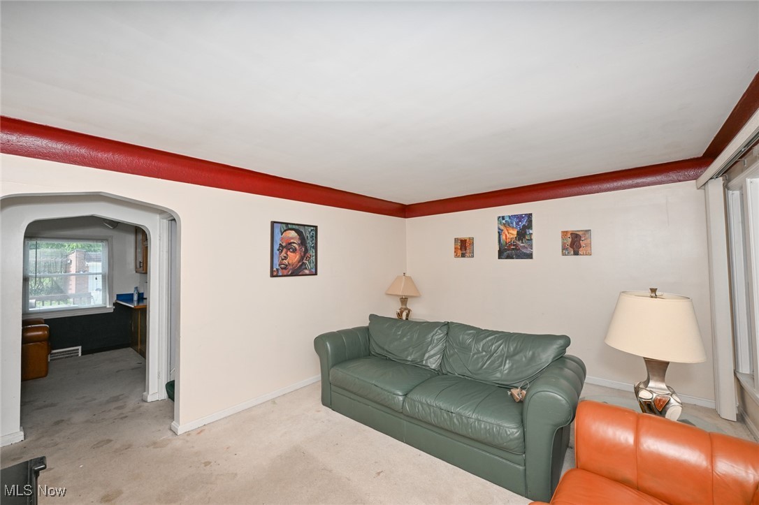 4166 Verona Road Cleveland, OH 44121 - Photo 23 of 43 Living room with carpet floors