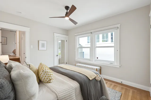 $899,000 | 4655 Park Boulevard, Oakland, CA 94602