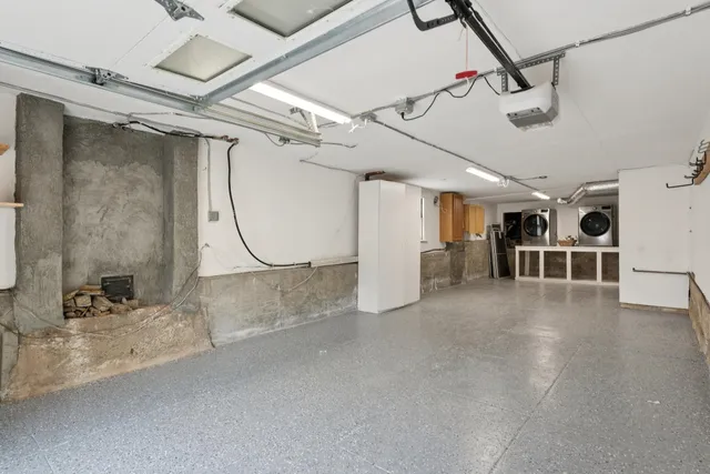 $899,000 | 4655 Park Boulevard, Oakland, CA 94602