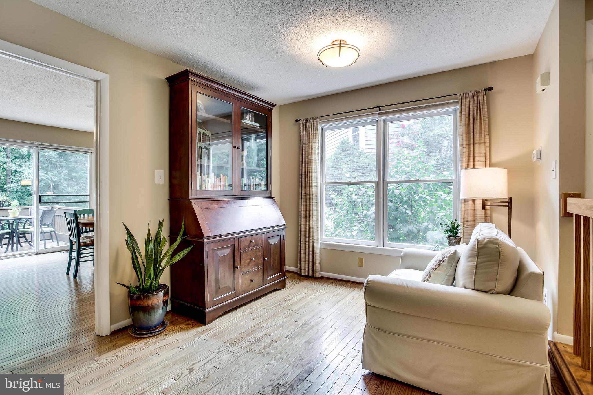 1630 Oak Spring Way Reston, VA 20190 - Photo 17 of 74 Dining area -- currently used as den