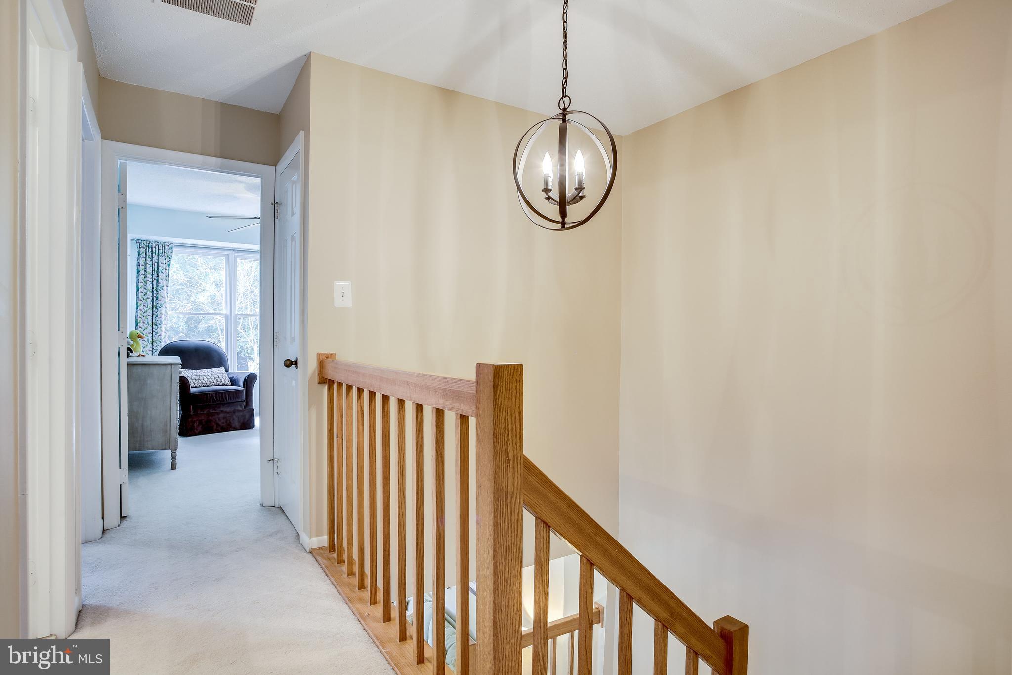 1630 Oak Spring Way Reston, VA 20190 - Photo 33 of 74 Upper level
