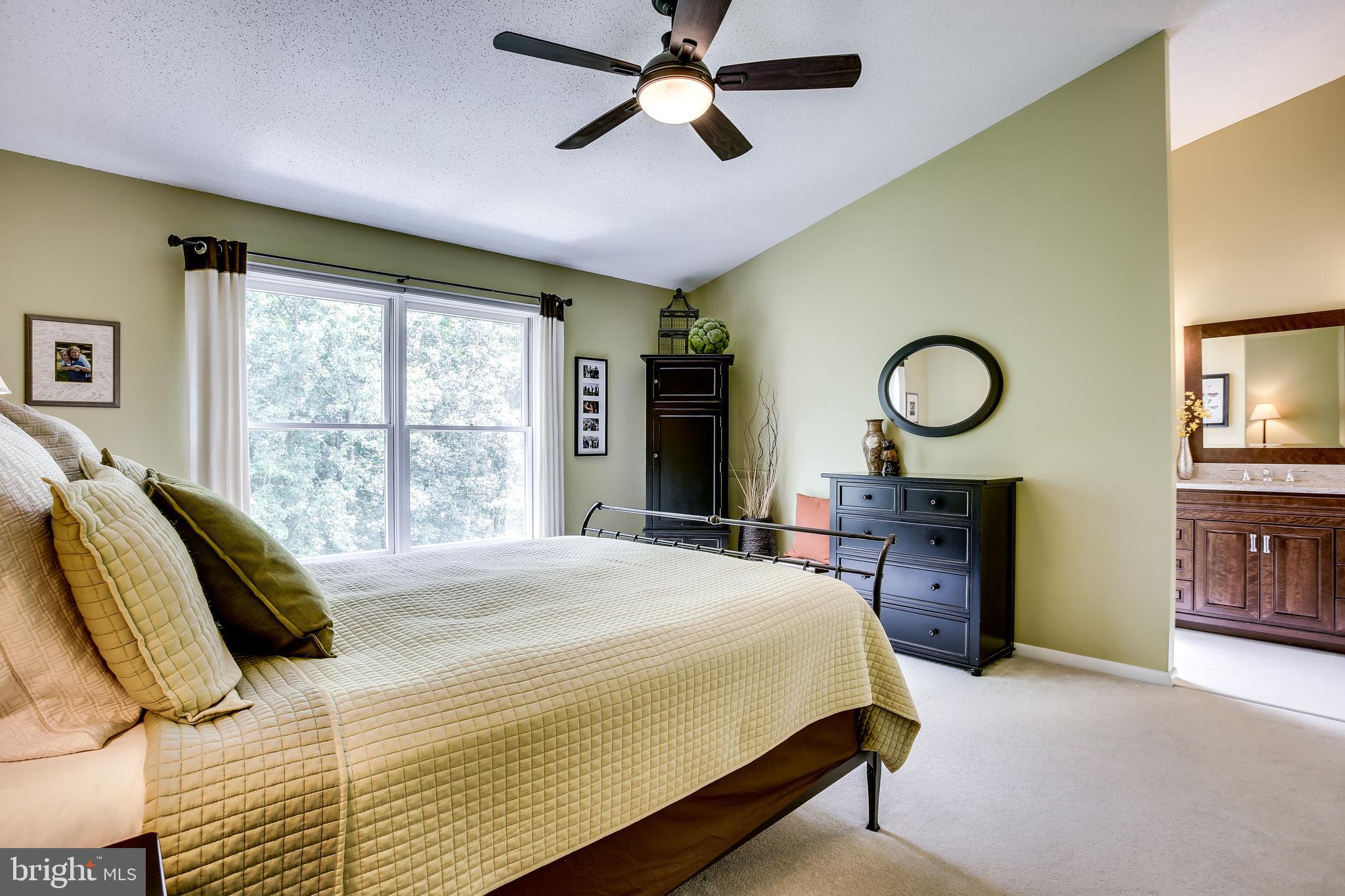 1630 Oak Spring Way Reston, VA 20190 - Photo 38 of 74 Gallery Image 38