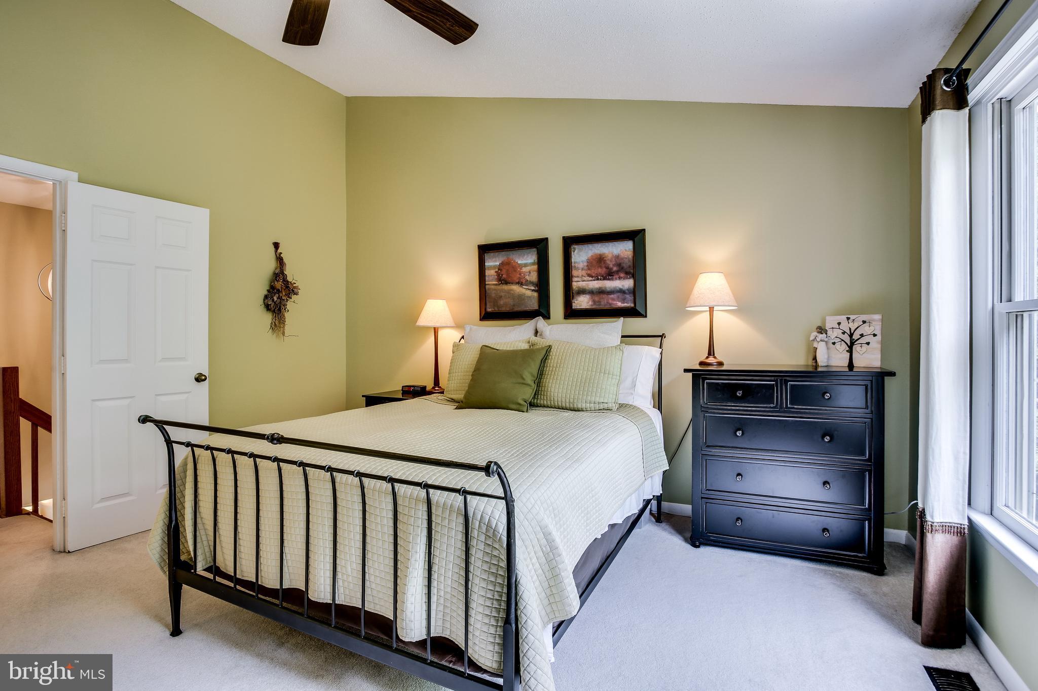 1630 Oak Spring Way Reston, VA 20190 - Photo 39 of 74 Gallery Image 39