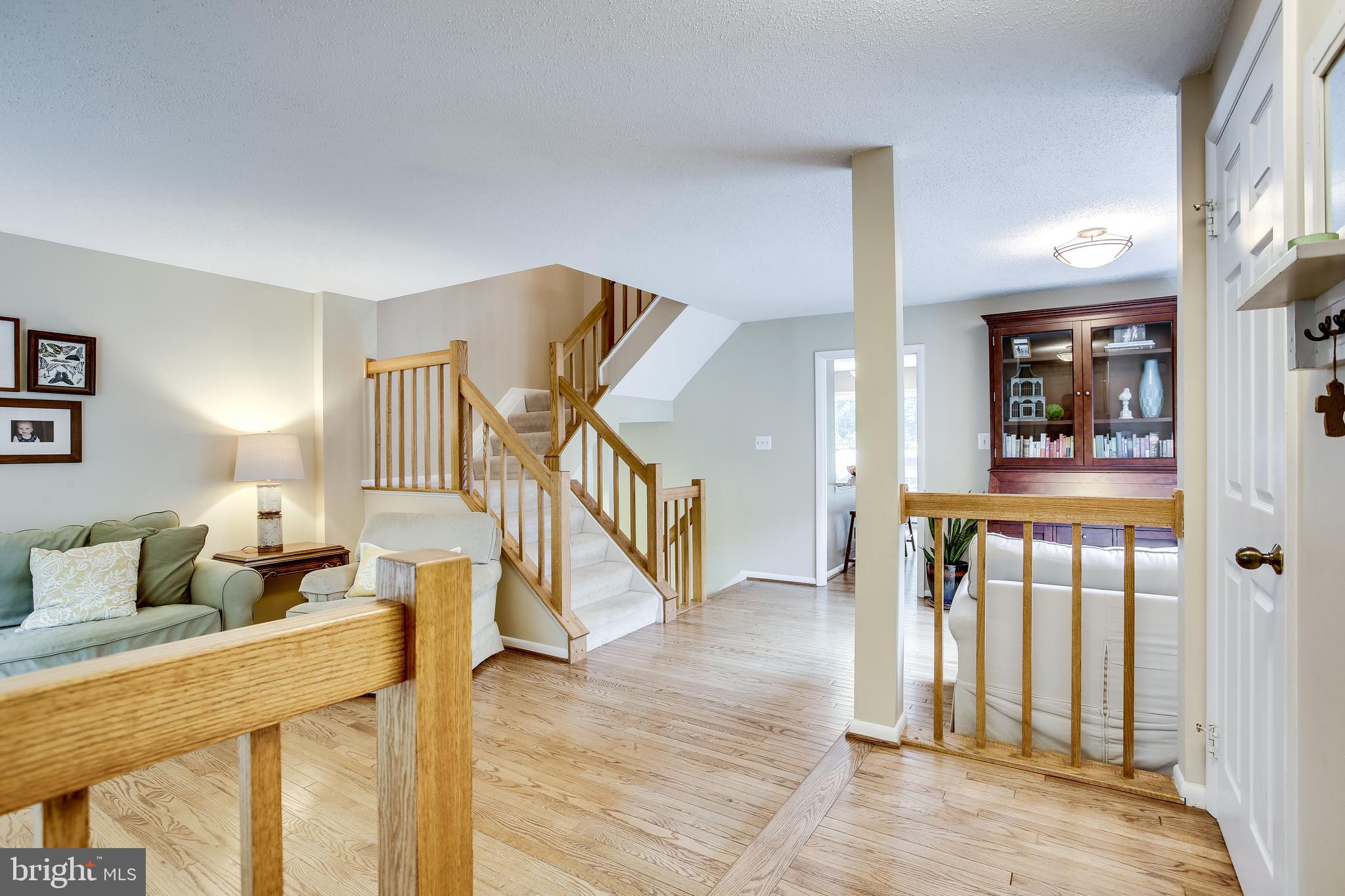 1630 Oak Spring Way Reston, VA 20190 - Photo 7 of 74 Gorgeous hardwoods welcome you!