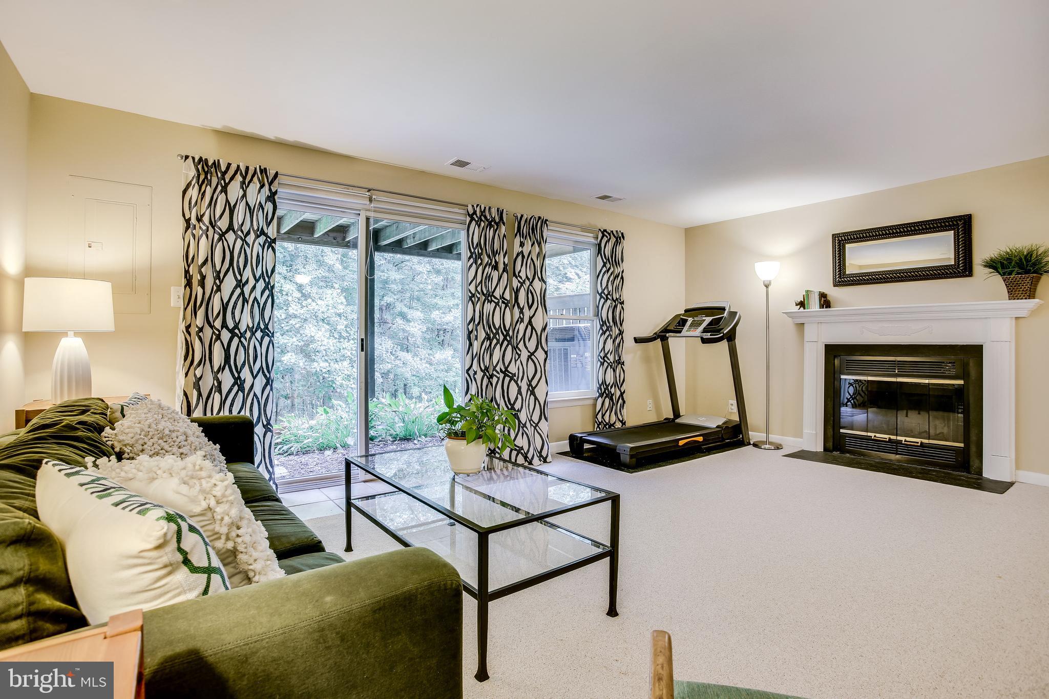 1630 Oak Spring Way Reston, VA 20190 - Photo 61 of 74 Gallery Image 61