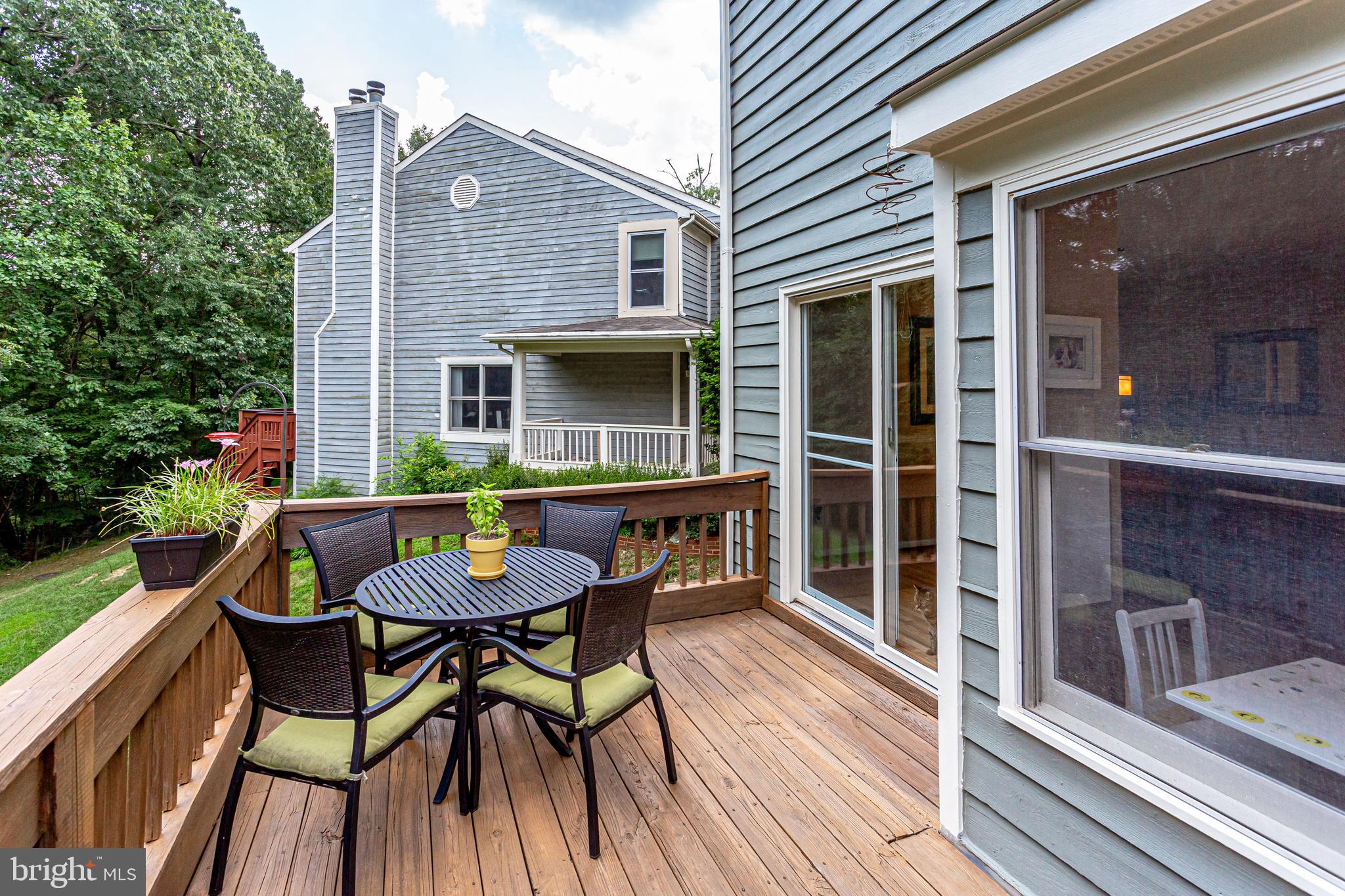 1630 Oak Spring Way Reston, VA 20190 - Photo 66 of 74 Gallery Image 66