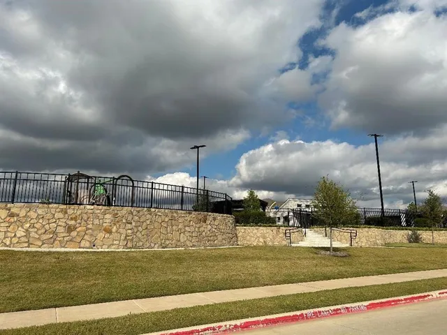 $2,400 | 520 Midnight Oak Drive, McKinney, TX 75069