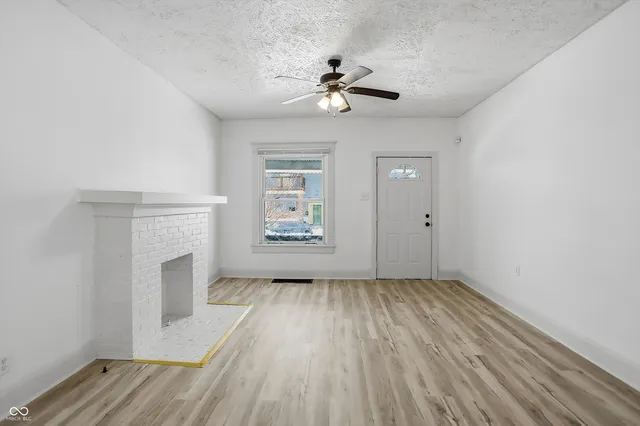 $1,450 | 2323 Guilford Avenue, Indianapolis, IN 46205