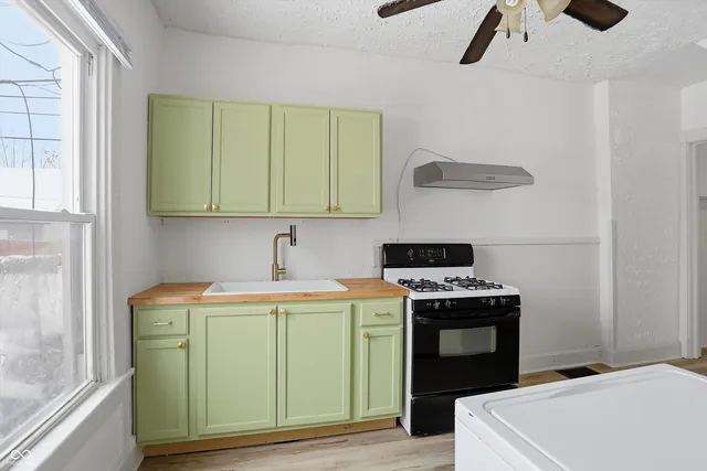 $1,450 | 2323 Guilford Avenue, Indianapolis, IN 46205