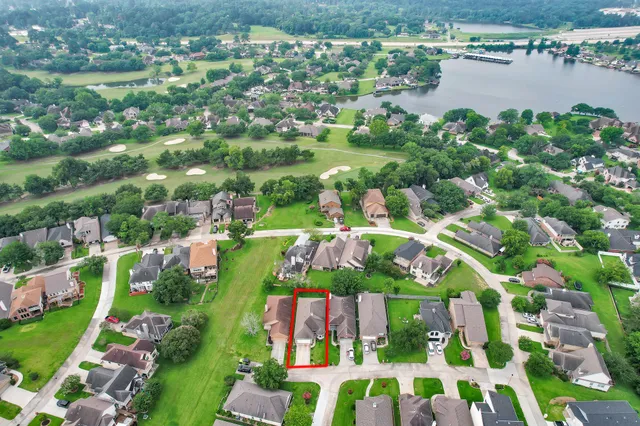 $1,925 | 111 Cove Place, Montgomery, TX 77356