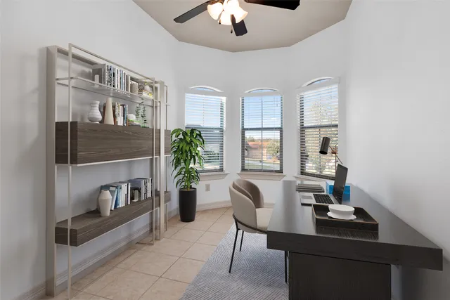 $1,925 | 111 Cove Place, Montgomery, TX 77356