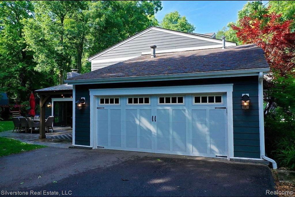 8085 Deerwood Road Clarkston, MI 48348 - Photo 36 of 44