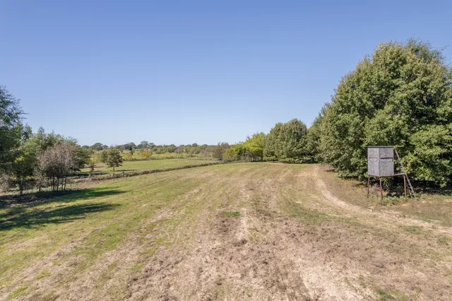 a view of lake with houses