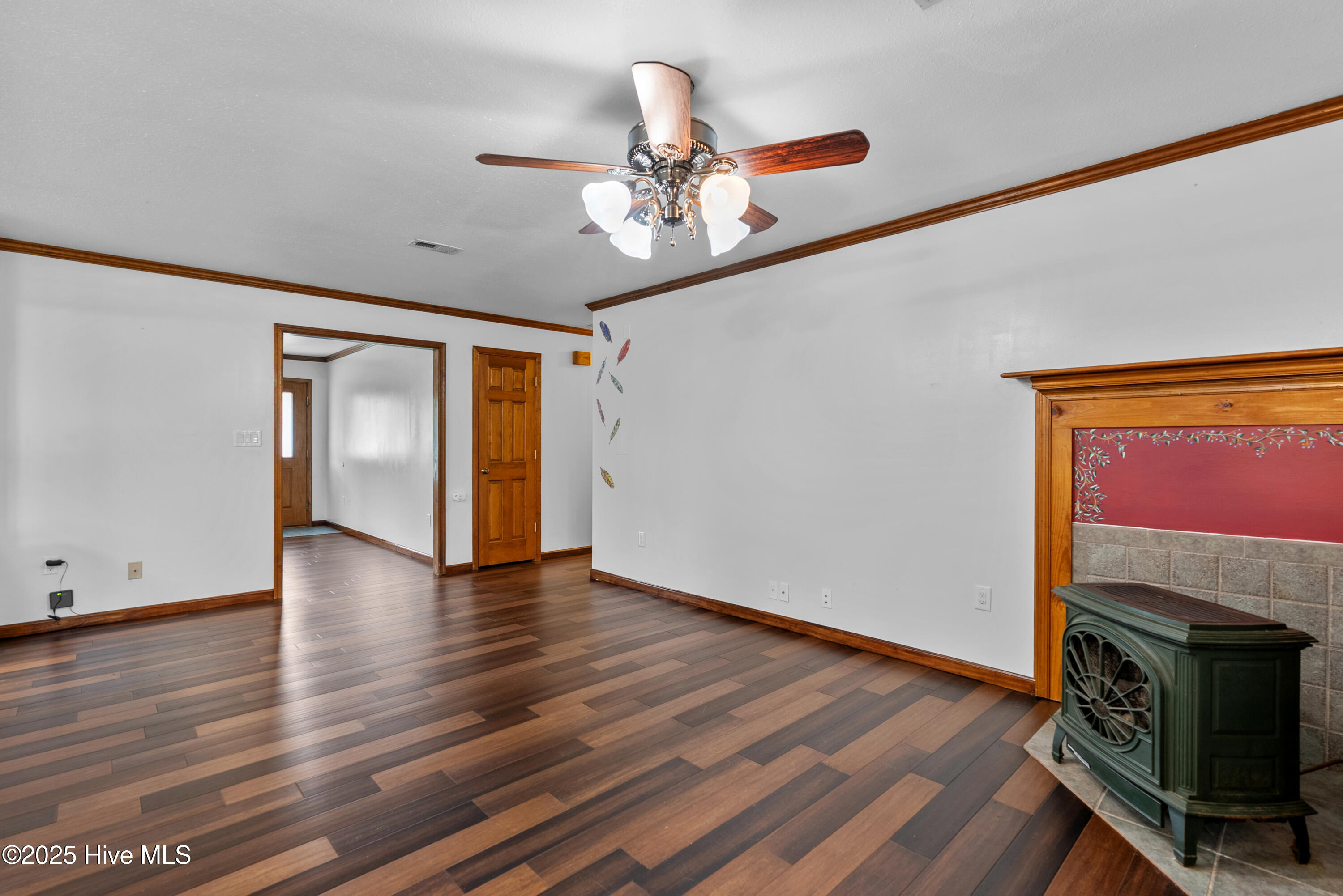 1430 Middle Swamp Road Corapeake, NC 27926 - Photo 10 of 40 Dining