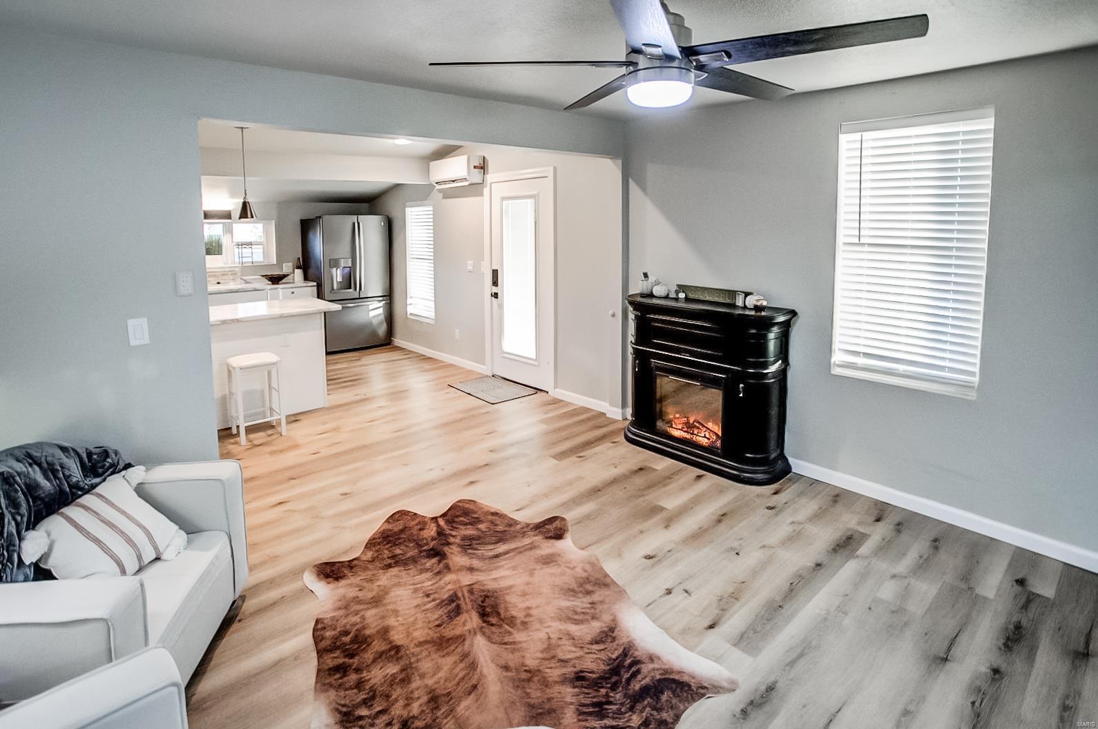 402 Adams Street Kane, IL 62054 - Photo 1 of 58 Gallery Image 1