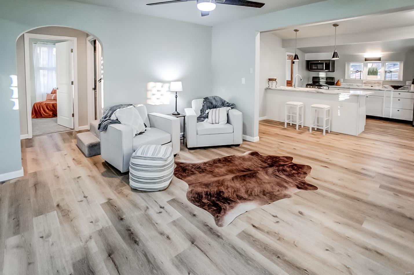 402 Adams Street Kane, IL 62054 - Photo 12 of 58 Gallery Image 12