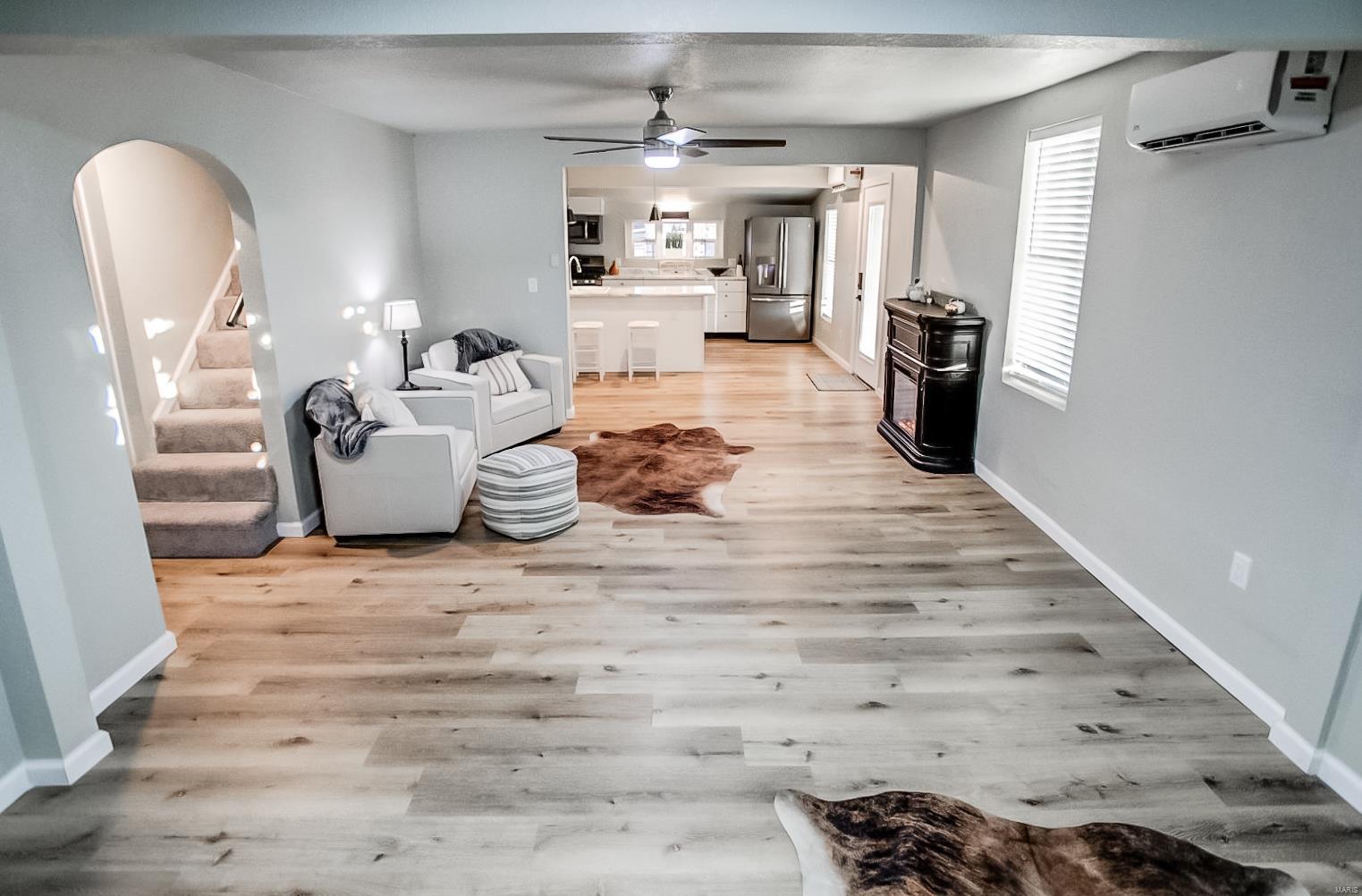 402 Adams Street Kane, IL 62054 - Photo 13 of 58 Gallery Image 13