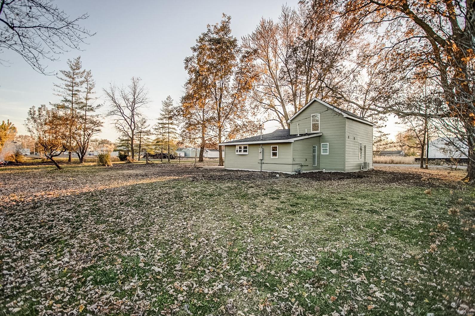 402 Adams Street Kane, IL 62054 - Photo 58 of 58 Gallery Image 58