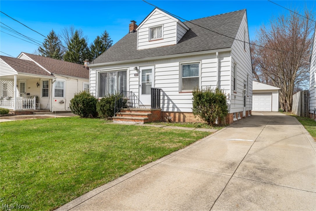 1206 Lander Road Mayfield Heights, OH 44124 - Photo 2 of 36 Gallery Image 2