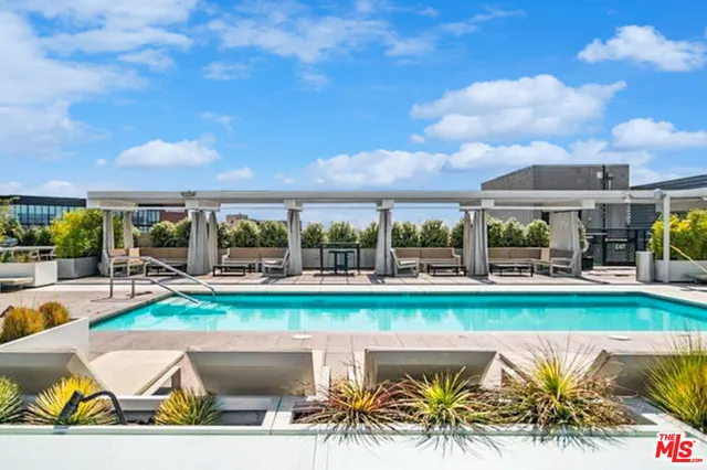 $6,000 | 510 South Hewitt Street, Unit 102, Los Angeles, CA 90013