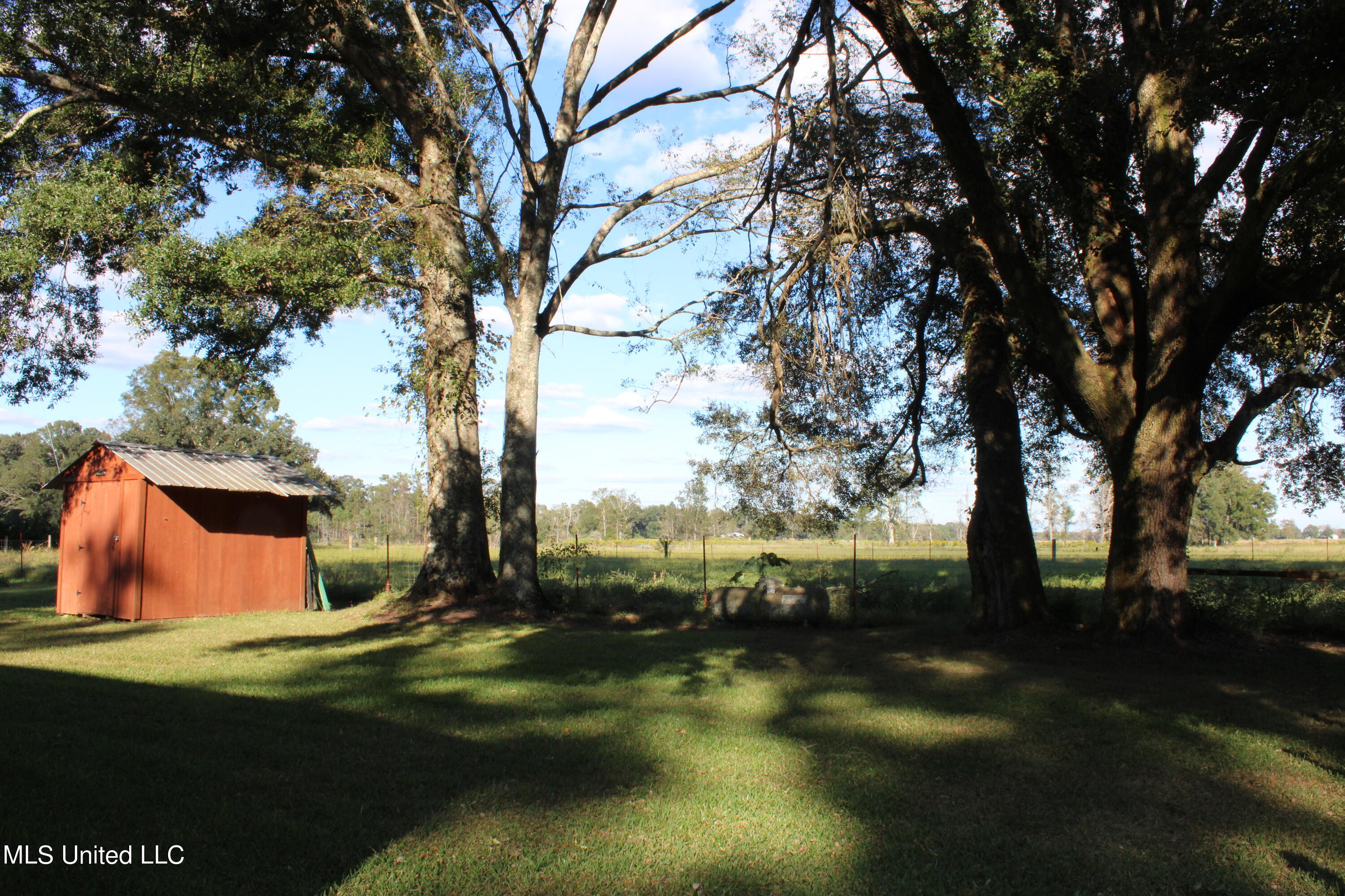 1180 Henry Cochran Road Lucedale, MS 39452 - Photo 9 of 34 IMG_6258