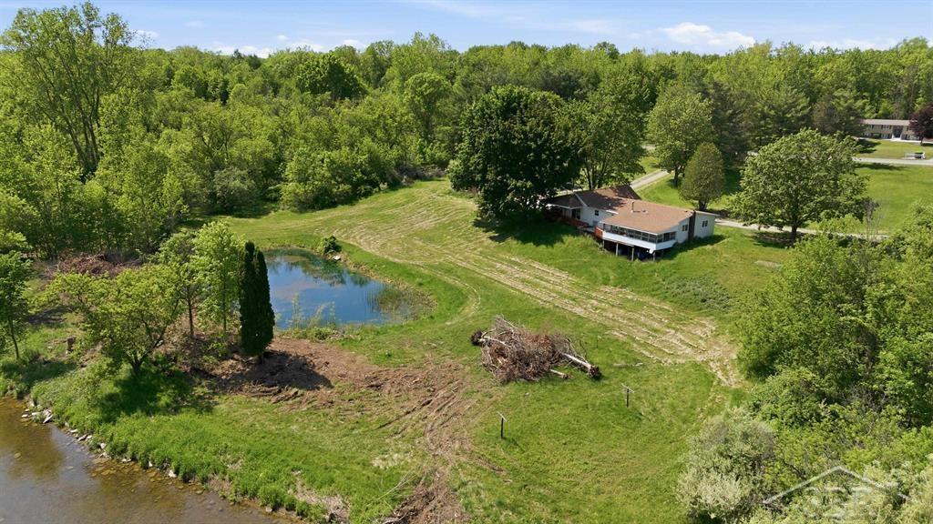 1777 West Pine River Road Breckenridge, MI 48615 - Photo 4 of 27