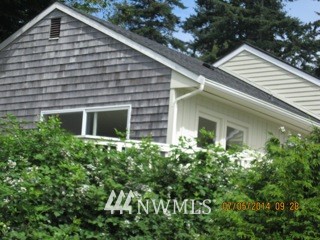3760 Periwinkle Road Clinton, WA 98236 - Photo 2 of 21