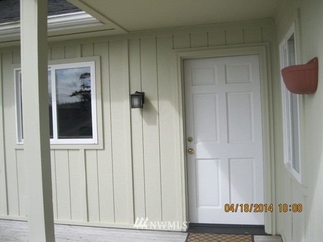 3760 Periwinkle Road Clinton, WA 98236 - Photo 3 of 21