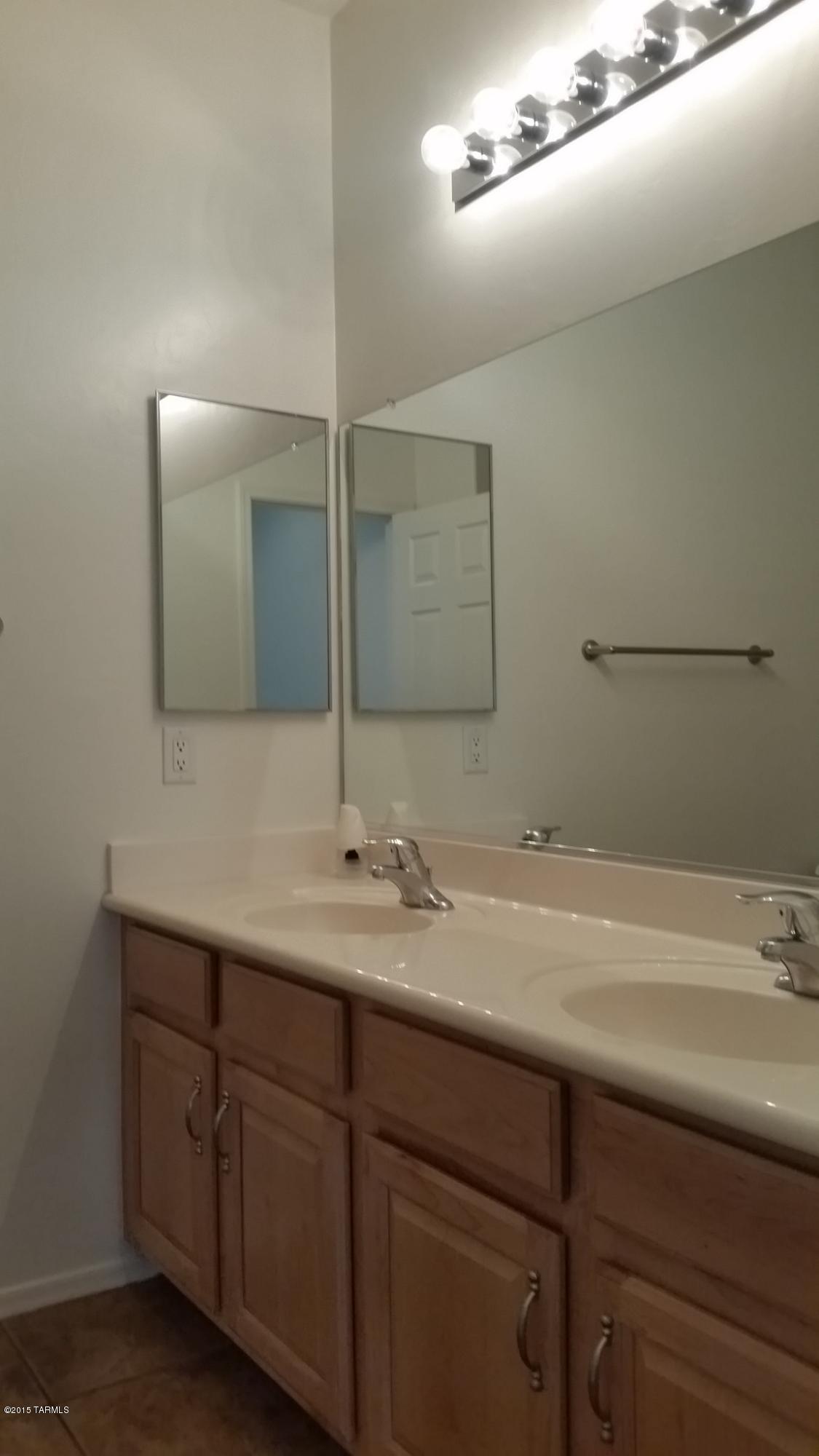 11648 North Peaceful Night Road Tucson, AZ 85737 - Photo 21 of 29