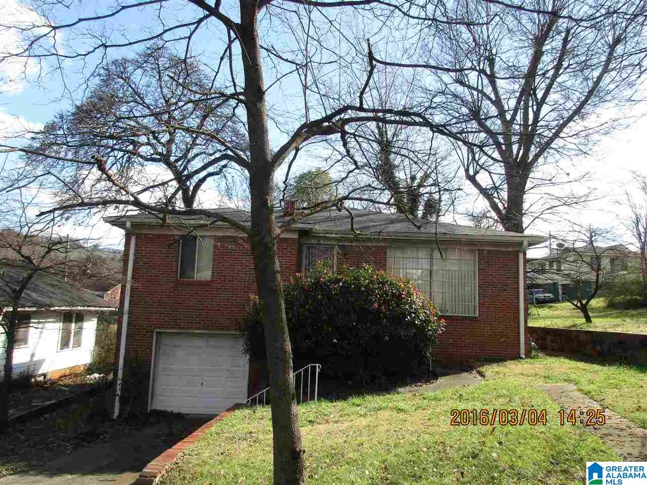 337 17th Avenue Southwest Birmingham, AL 35211 - Photo 1 of 2