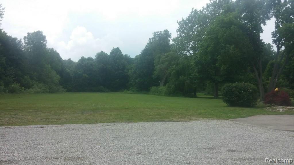19960 Sony Road Belleville, MI 48111 - Photo 23 of 24 888.jpg