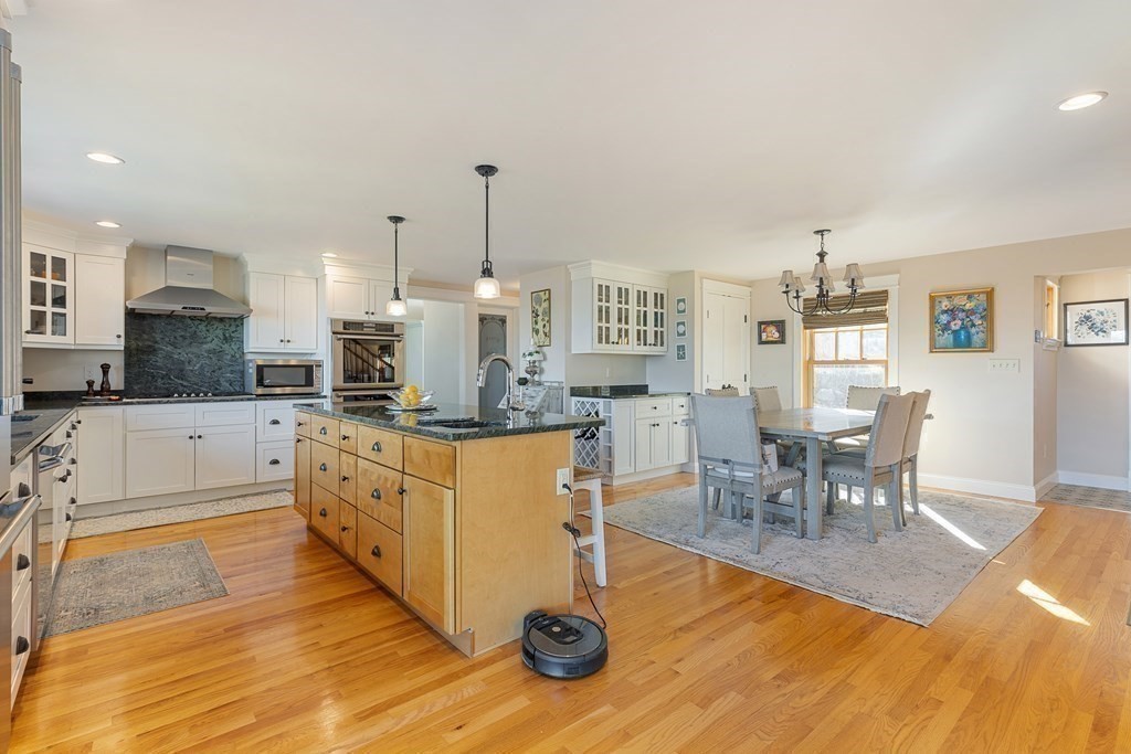 68 Thurston Point Road Gloucester, MA 01930 - Photo 15 of 37