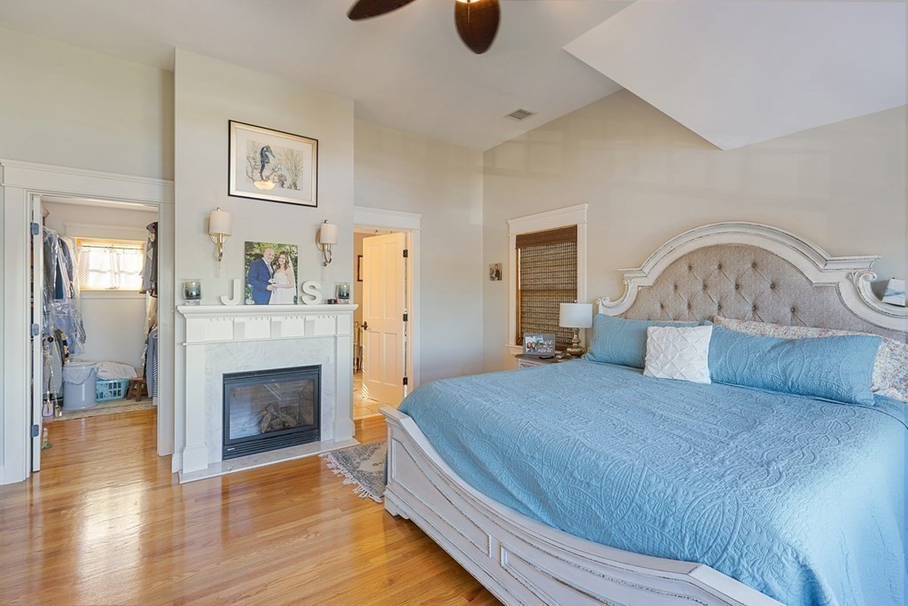 68 Thurston Point Road Gloucester, MA 01930 - Photo 22 of 37