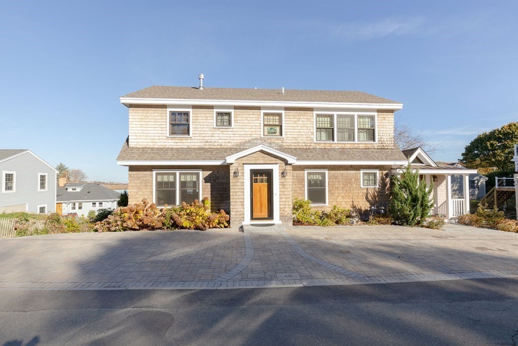 68 Thurston Point Road Gloucester, MA 01930 - Photo 3 of 37