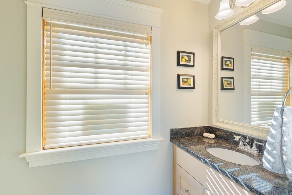 68 Thurston Point Road Gloucester, MA 01930 - Photo 31 of 37