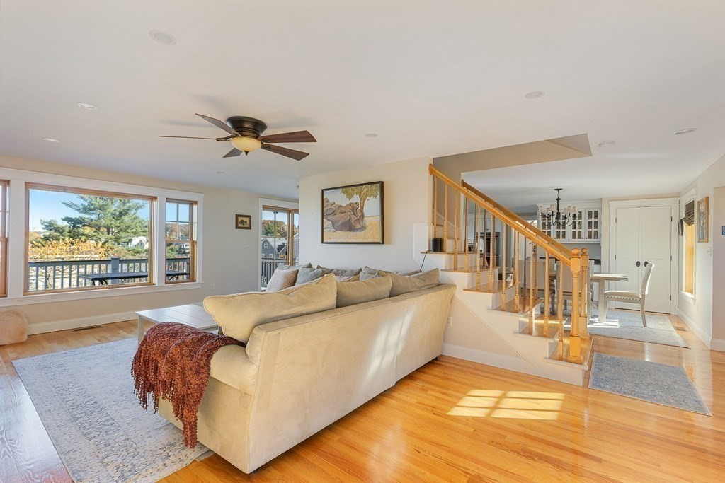 68 Thurston Point Road Gloucester, MA 01930 - Photo 6 of 37