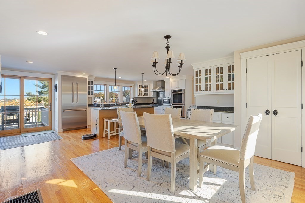 68 Thurston Point Road Gloucester, MA 01930 - Photo 9 of 37