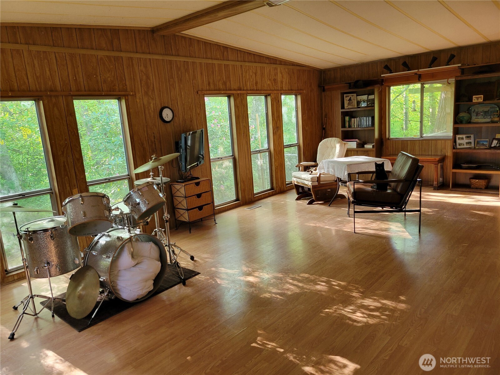 3824 Birch Bay Lynden Road Custer, WA 98240 - Photo 17 of 31 a living room with furniture floor to ceiling window and a floor to ceiling window