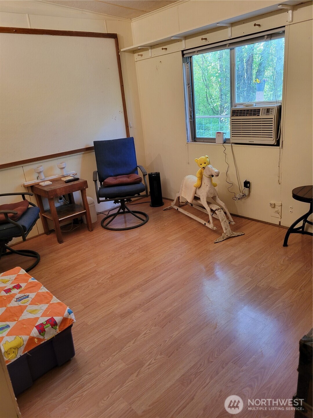 3824 Birch Bay Lynden Road Custer, WA 98240 - Photo 22 of 31 a room with furniture and a window