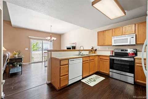 $389,000 | 15555 East 40th Avenue, Unit 110, Denver, CO 80239