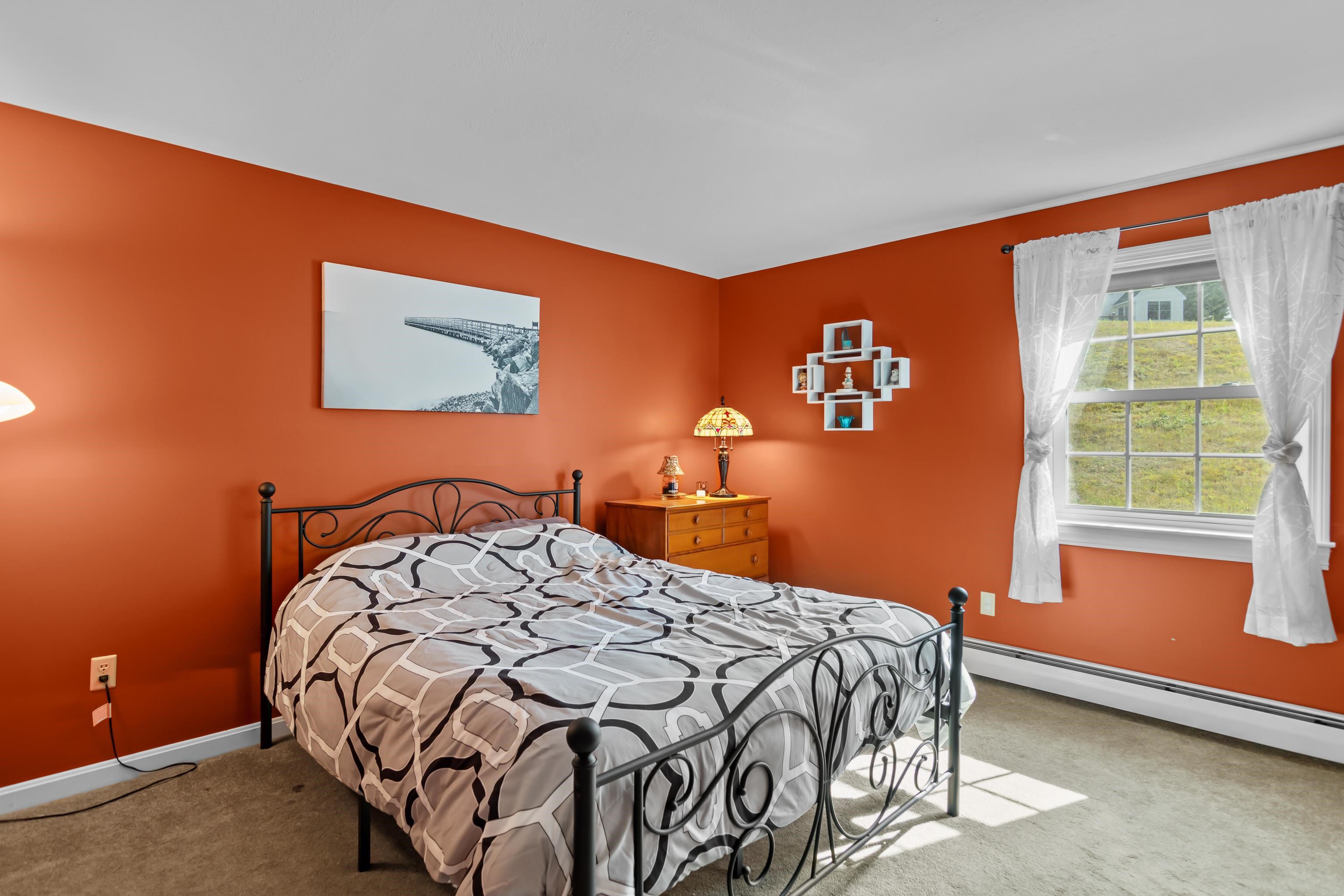 38 Apple Tree Drive, Unit A Goffstown, NH 03045 - Photo 17 of 36