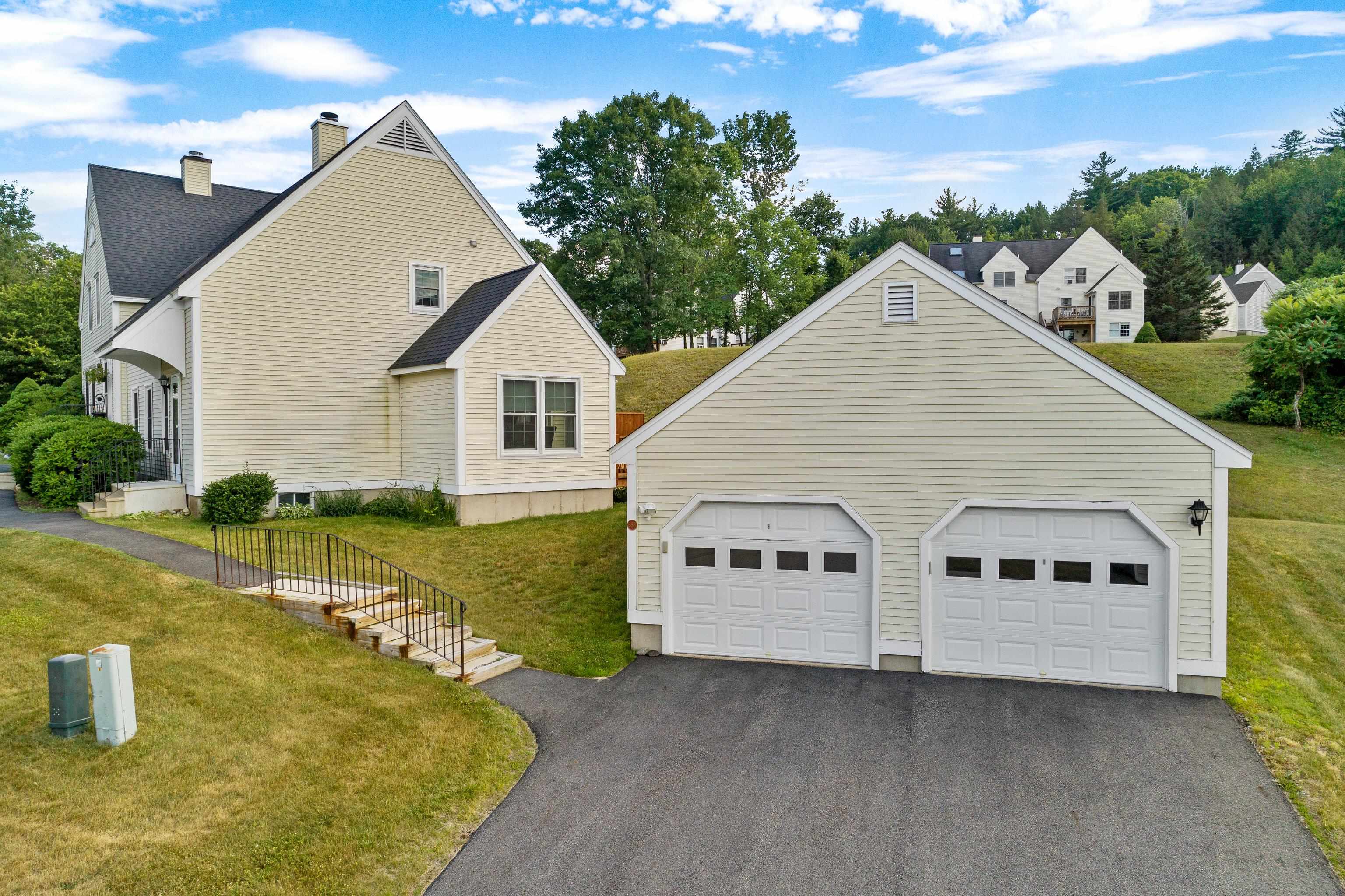 38 Apple Tree Drive, Unit A Goffstown, NH 03045 - Photo 3 of 36