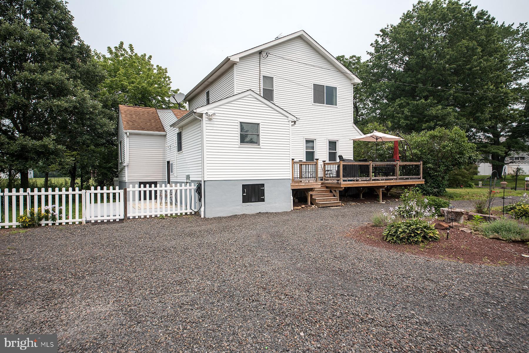 1006 Middle Road Perkasie, PA 18944 - Photo 44 of 45 SIDE VIEW