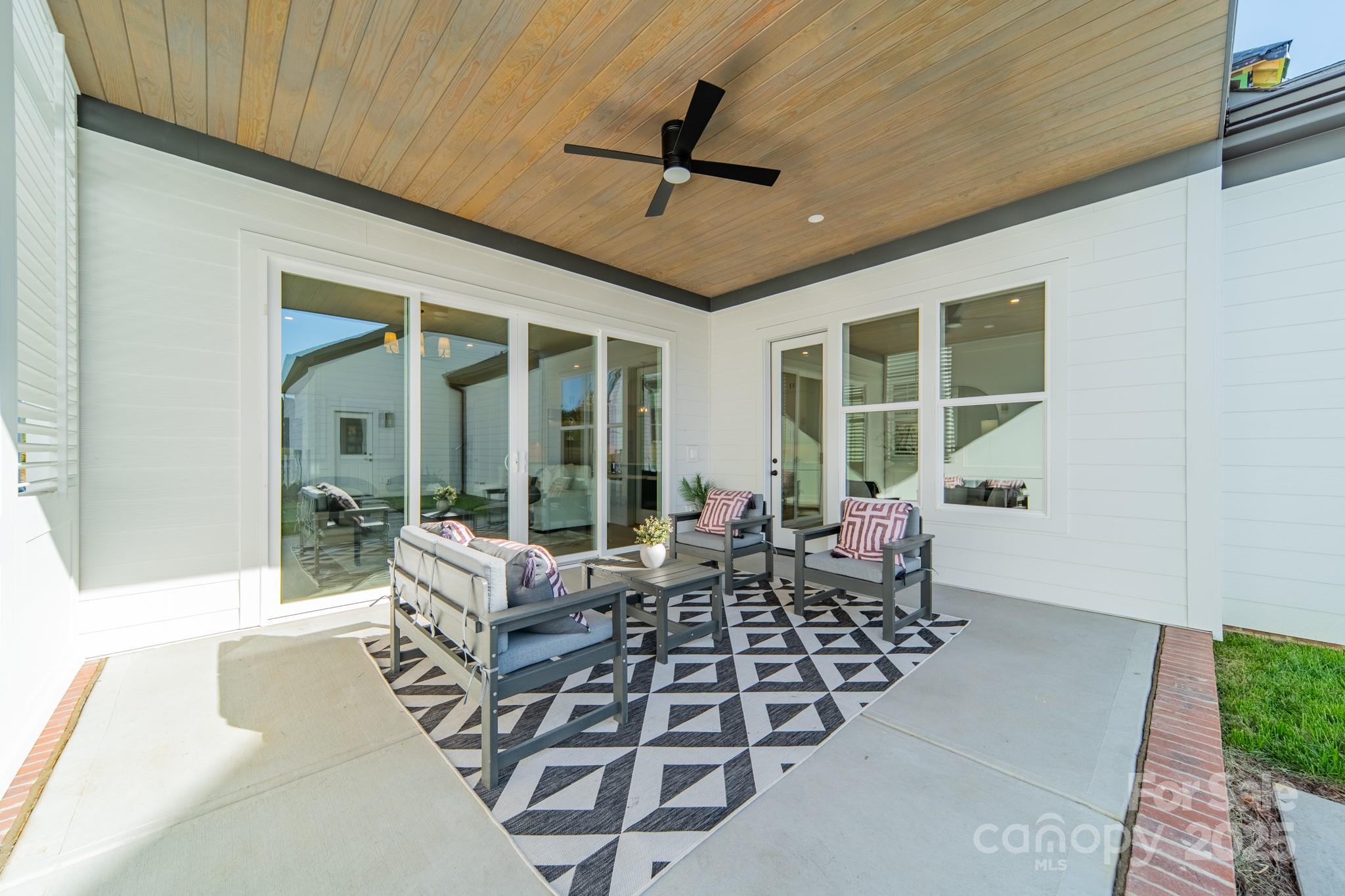 19032 Newburg Hill Road, Unit 23 Davidson, NC 28036 - Photo 14 of 39