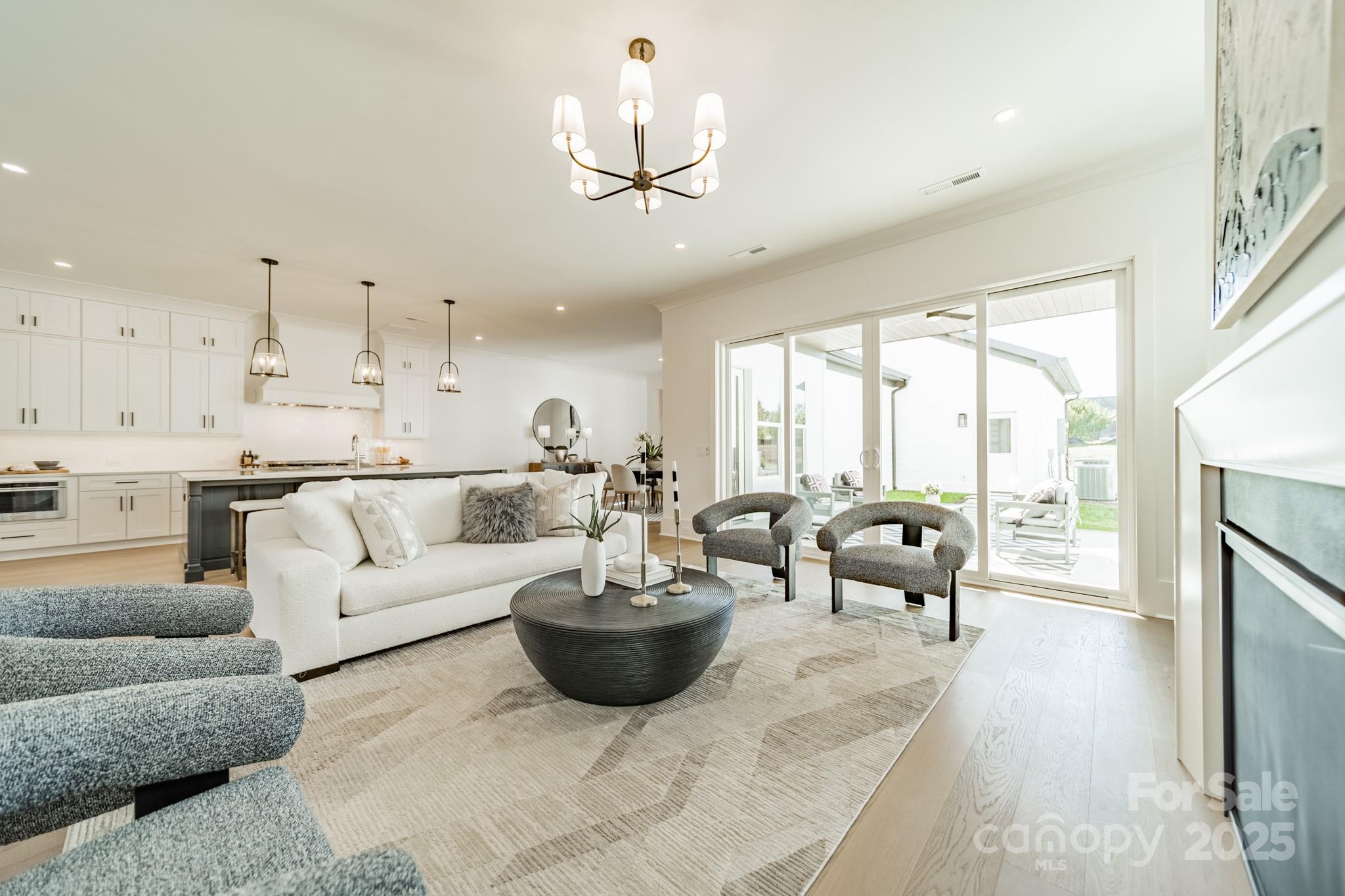 19032 Newburg Hill Road, Unit 23 Davidson, NC 28036 - Photo 3 of 39