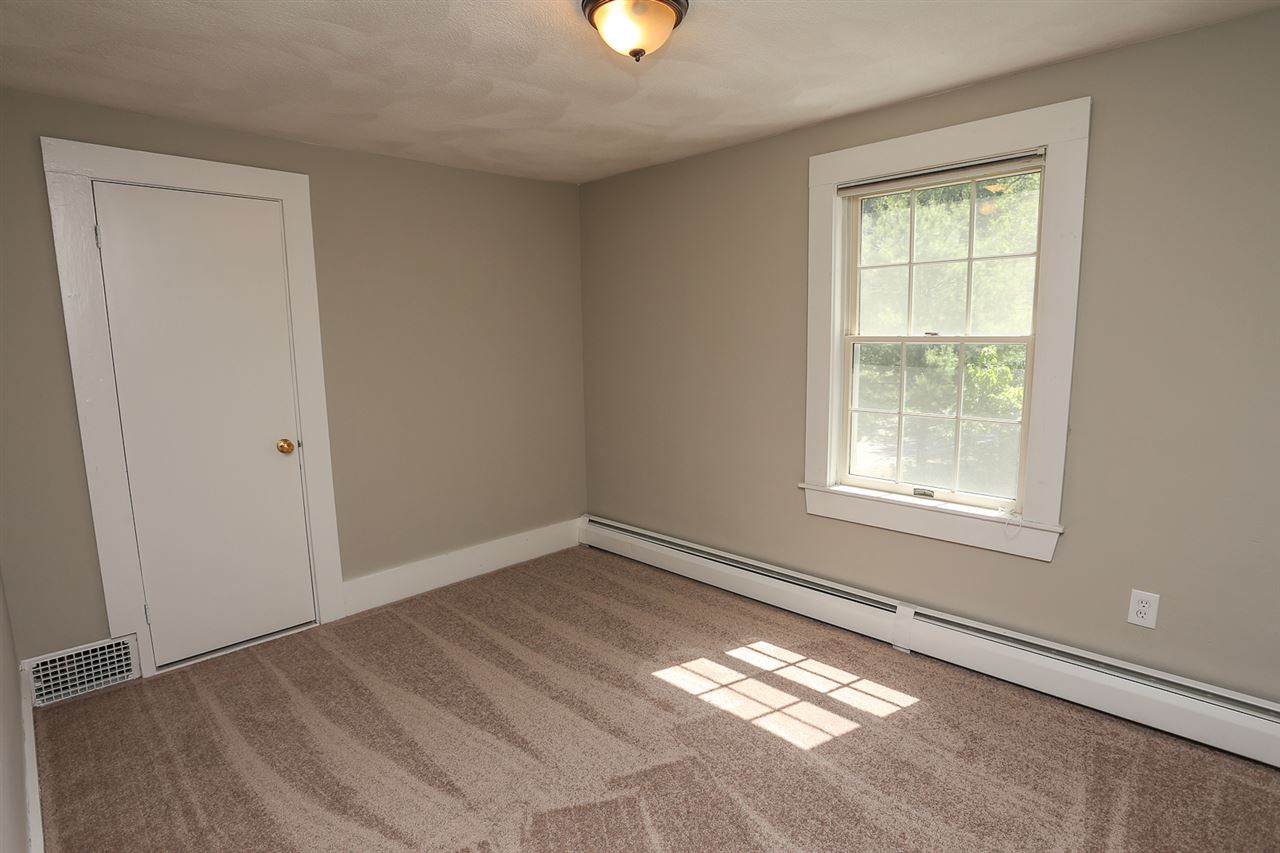 19 Pollard Road Plaistow, NH 03865 - Photo 16 of 30